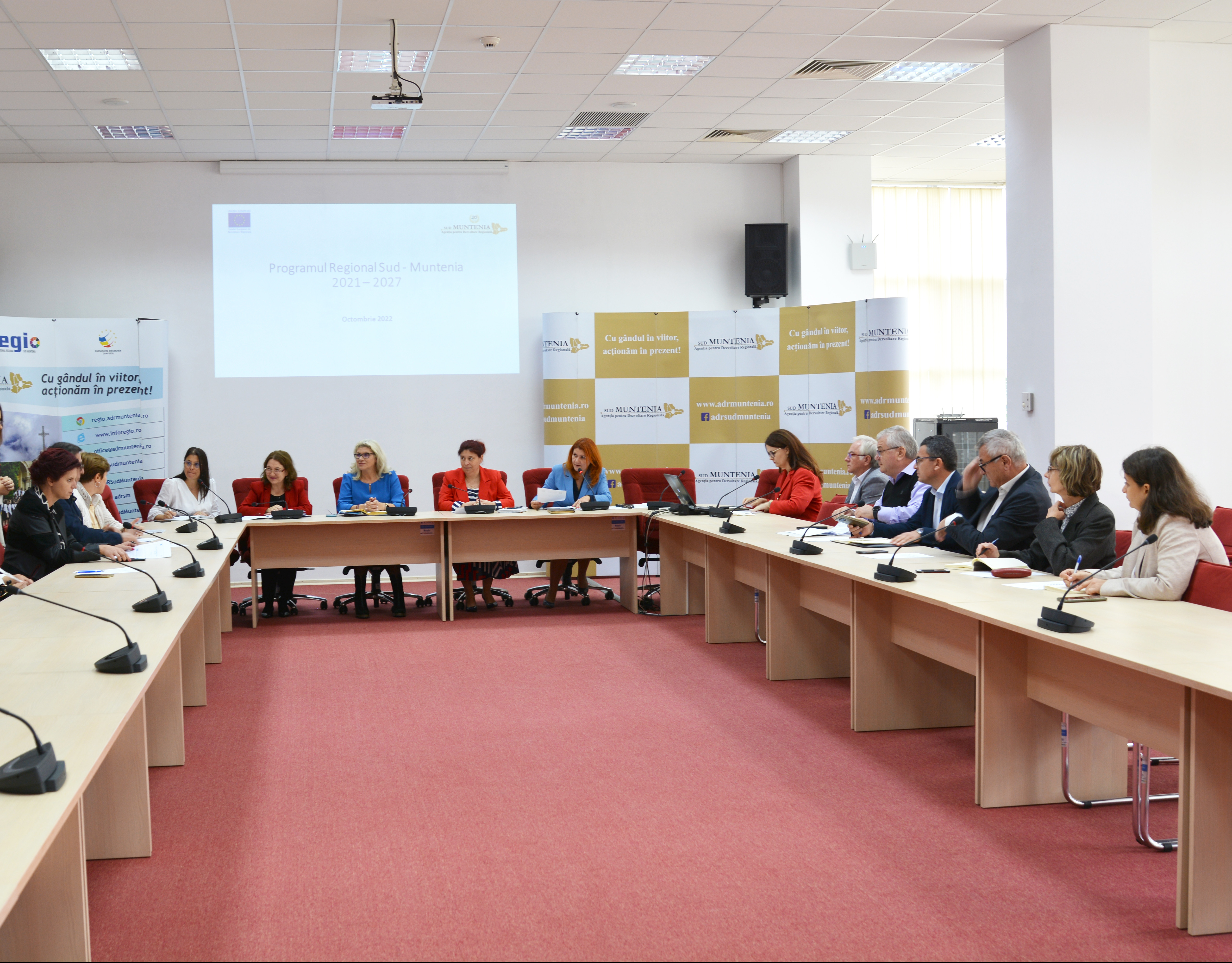 Întâlnire de lucru pentru prezentarea oportunităților de finanțare oferite prin Programul Regional Sud-Muntenia 2021-2027